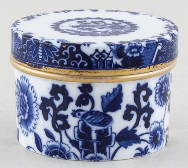 Covered Pot small c1875
